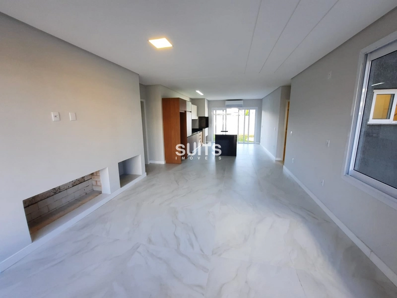 Excelente casa à venda no condomínio Blue: 2ª foto da galeria de imagens do imóvel