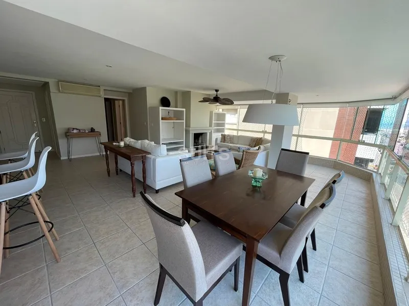 Excelente apartamento à venda próximo ao mar em Atlântida: 3ª foto da galeria de imagens do imóvel