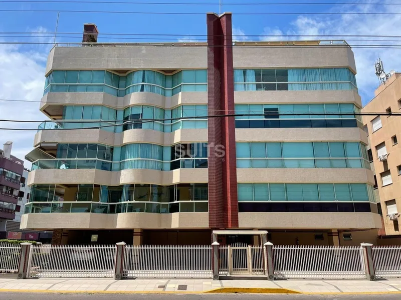 Excelente apartamento à venda próximo ao mar em Atlântida: 2ª foto da galeria de imagens do imóvel