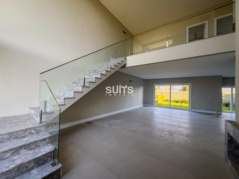 Excelente sobrado no condomínio Sunset: 2ª foto da galeria de imagens do imóvel