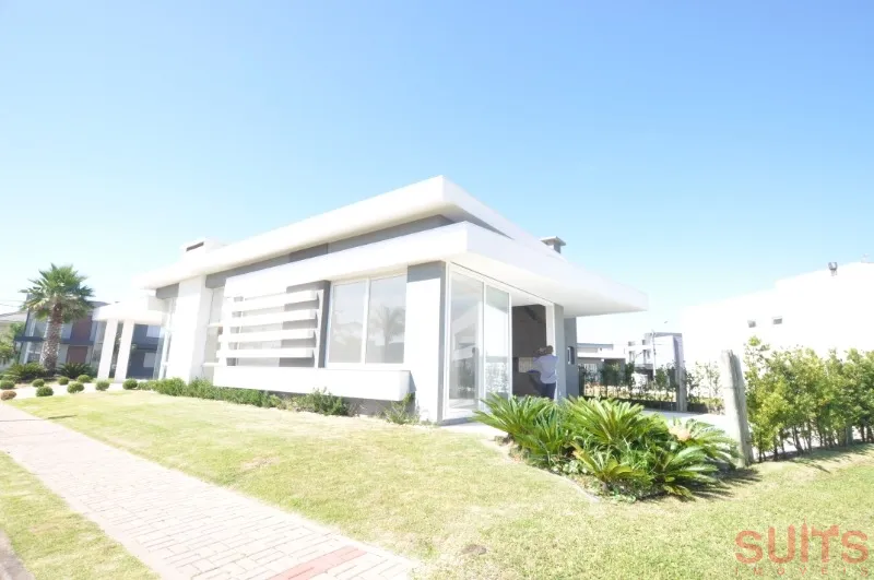 Espetacular Casa Térrea no Condomínio Sea Coast.: 3ª foto da galeria de imagens do imóvel