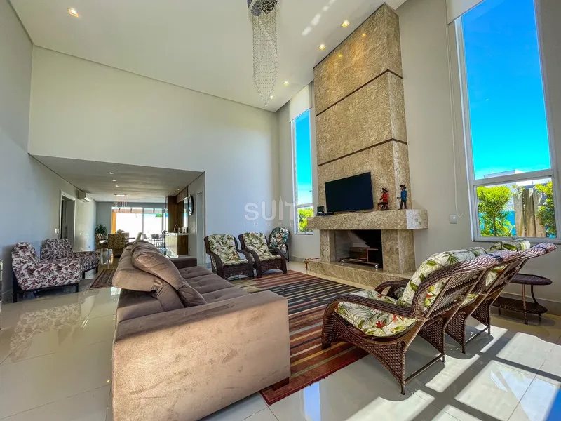 Incrível Casa à venda no condomínio Malibu: 4ª foto da galeria de imagens do imóvel