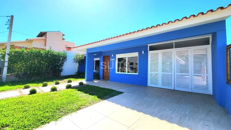 Excelente casa a poucos metros do mar no Centro de Xangri-Lá: 2ª foto da galeria de imagens do imóvel