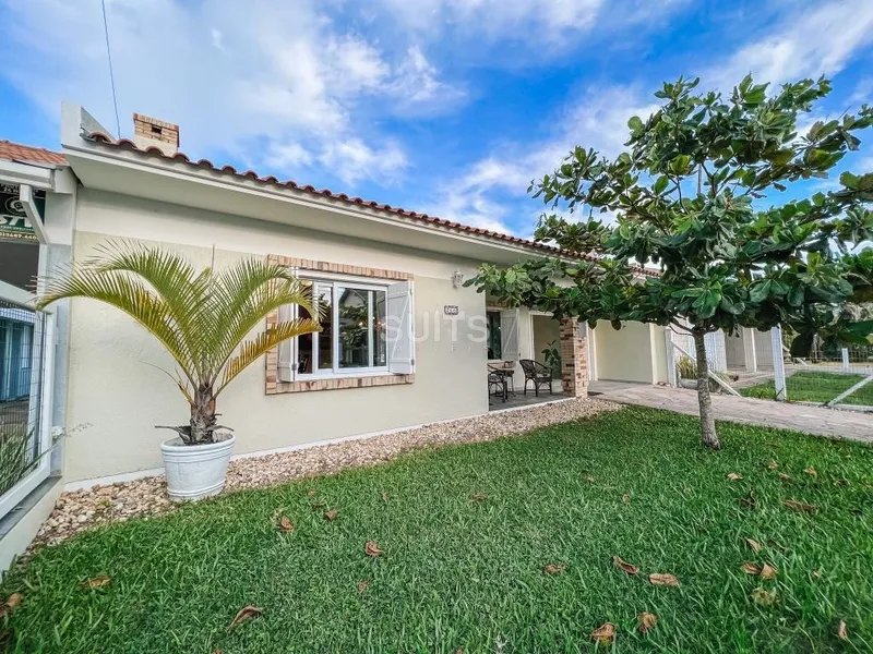 Excelente casa próxima do mar no Centro de Xangri-Lá: 4ª foto da galeria de imagens do imóvel