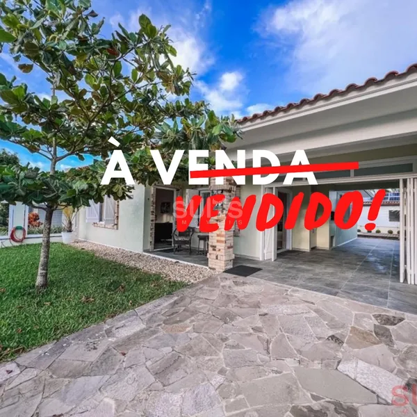 Excelente casa próxima do mar no Centro de Xangri-Lá: 1ª foto da galeria de imagens do imóvel