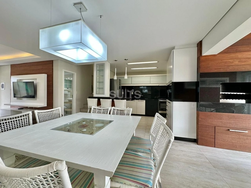 Excelente sobrado à venda no condomínio Villas Resort: 7ª foto da galeria de imagens do imóvel