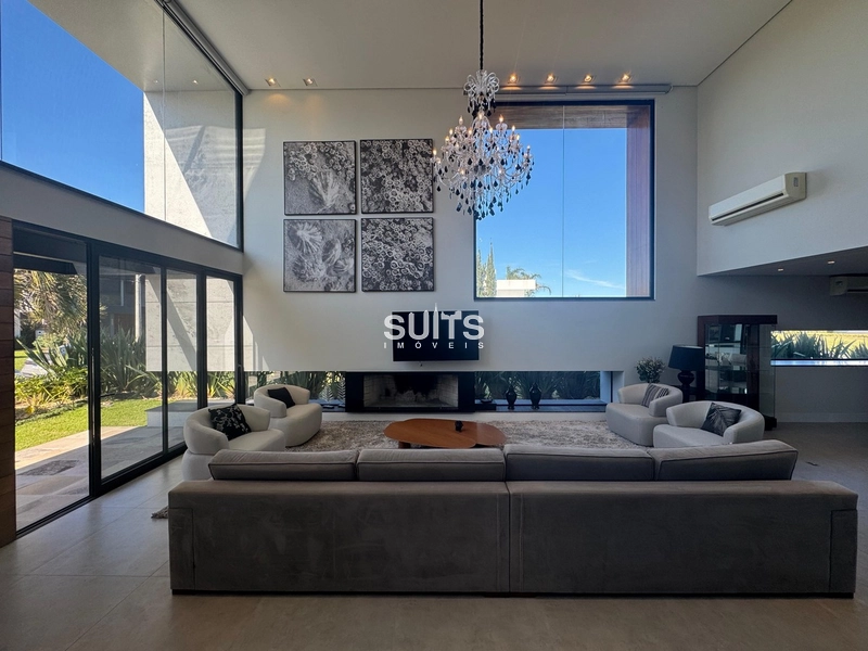 Mansão no condomínio Enseada.: 2ª foto da galeria de imagens do imóvel