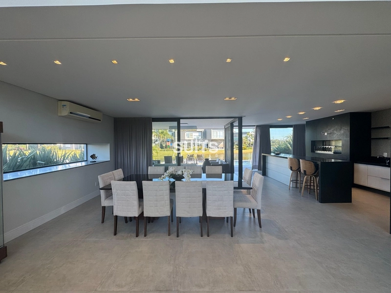 Mansão no condomínio Enseada.: 4ª foto da galeria de imagens do imóvel