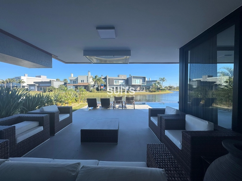 Mansão no condomínio Enseada.: 5ª foto da galeria de imagens do imóvel