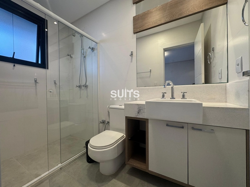 Mansão no condomínio Enseada.: 14ª foto da galeria de imagens do imóvel