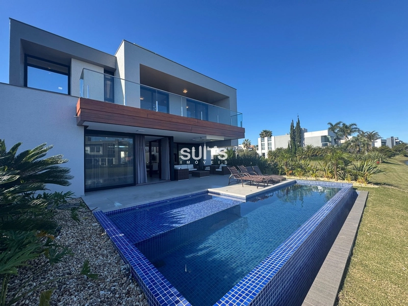 Mansão no condomínio Enseada.: 11ª foto da galeria de imagens do imóvel