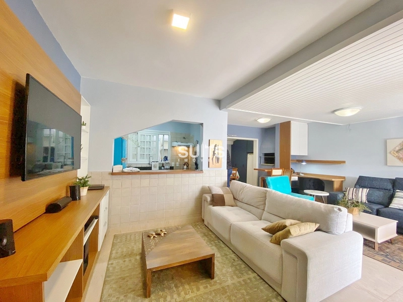 Excelente sobrado próximo do mar no Centro de Xangri-Lá: 9ª foto da galeria de imagens do imóvel