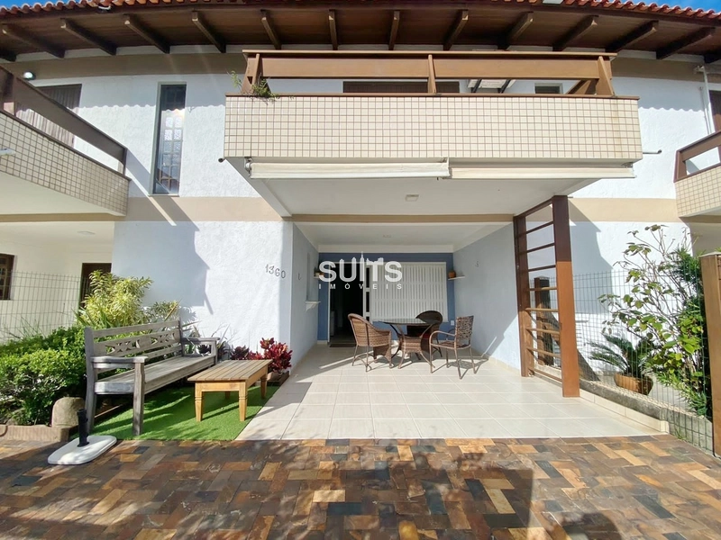 Excelente sobrado próximo do mar no Centro de Xangri-Lá: 4ª foto da galeria de imagens do imóvel