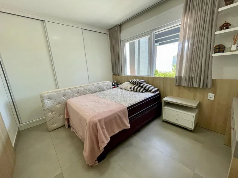 Excelente sobrado de esquina à venda no condomínio Sea Coast: 13ª foto da galeria de imagens do imóvel