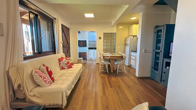 Excelente Sobrado próximo ao mar na praia do Arpoador: 32ª foto da galeria de imagens do imóvel