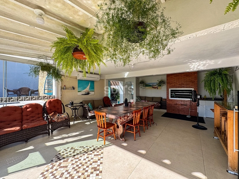 Casa com 02 terrenos próxima ao mar no Centro de Xangri-Lá : 31ª foto da galeria de imagens do imóvel