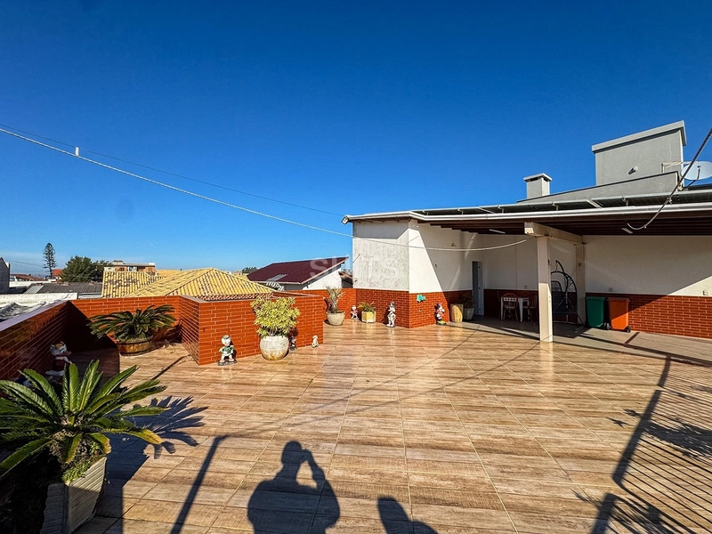 Casa com 02 terrenos próxima ao mar no Centro de Xangri-Lá : 20ª foto da galeria de imagens do imóvel