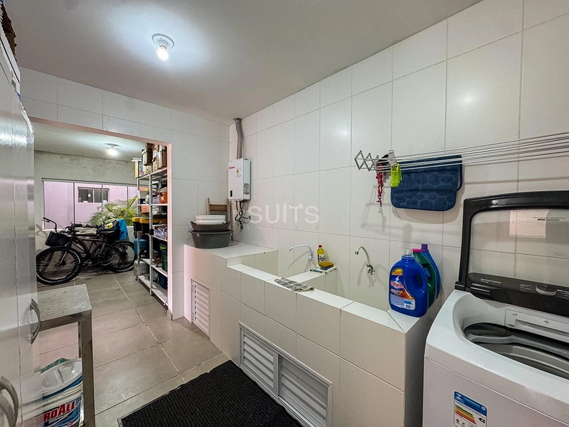 Casa com 02 terrenos próxima ao mar no Centro de Xangri-Lá : 35ª foto da galeria de imagens do imóvel