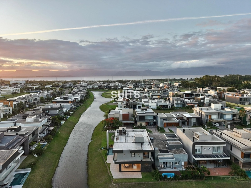 Excelente Sobrado no Condomínio Capão Ilhas Resort: 2ª foto da galeria de imagens do imóvel
