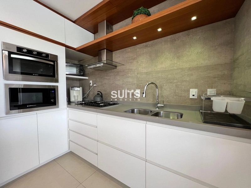 Excelente sobrado beira lago no Condomínio Enseada: 12ª foto da galeria de imagens do imóvel