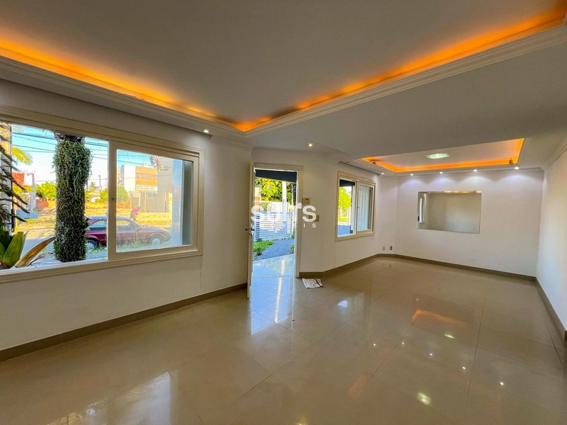 Excelente casa à venda no Centro de Xangri-Lá: 5ª foto da galeria de imagens do imóvel