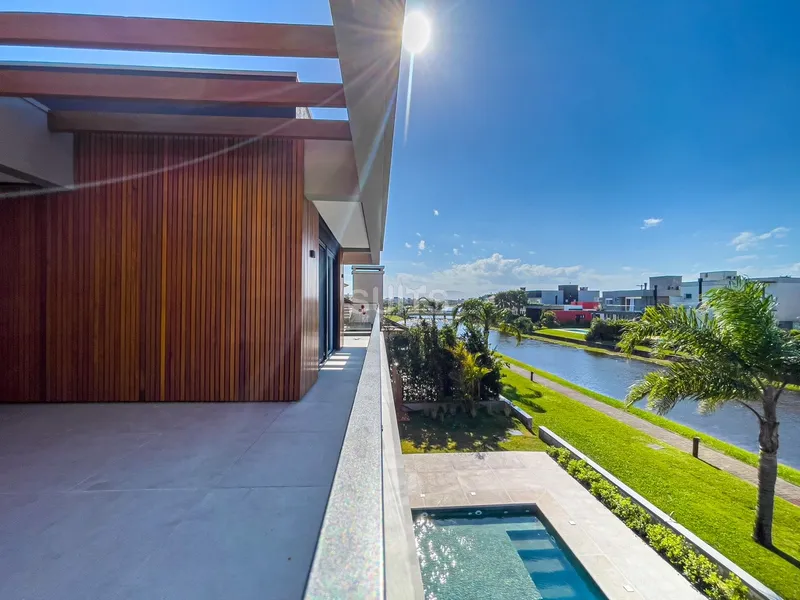 Lindo sobrado padrão AAA Beira Lago no Cond. Sea Coast: 32ª foto da galeria de imagens do imóvel