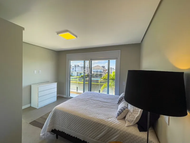 Lindo sobrado padrão AAA Beira Lago no Cond. Sea Coast: 33ª foto da galeria de imagens do imóvel