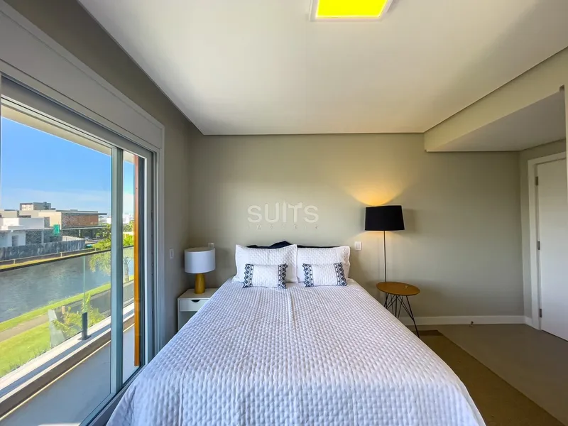 Lindo sobrado padrão AAA Beira Lago no Cond. Sea Coast: 35ª foto da galeria de imagens do imóvel