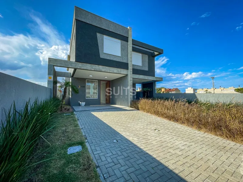 Excelente sobrado novo próximo ao mar no Centro de Xangri-Lá: 3ª foto da galeria de imagens do imóvel