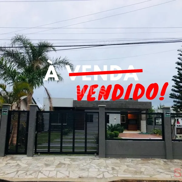 Excelente casa de Alto Padrão na praia de Atlântida Sul: 1ª foto da galeria de imagens do imóvel