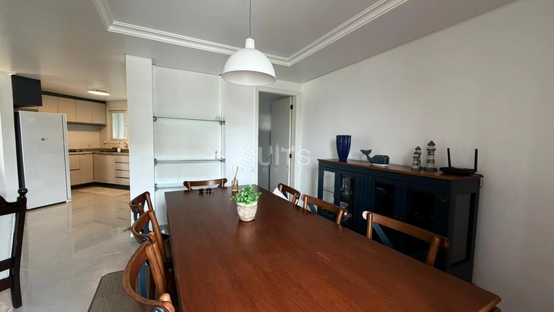 Excelente Duplex à venda no Centro: 3ª foto da galeria de imagens do imóvel