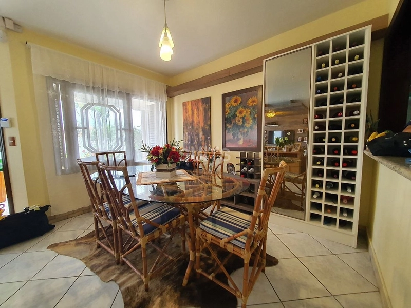 Excelente casa à venda no Centro : 8ª foto da galeria de imagens do imóvel