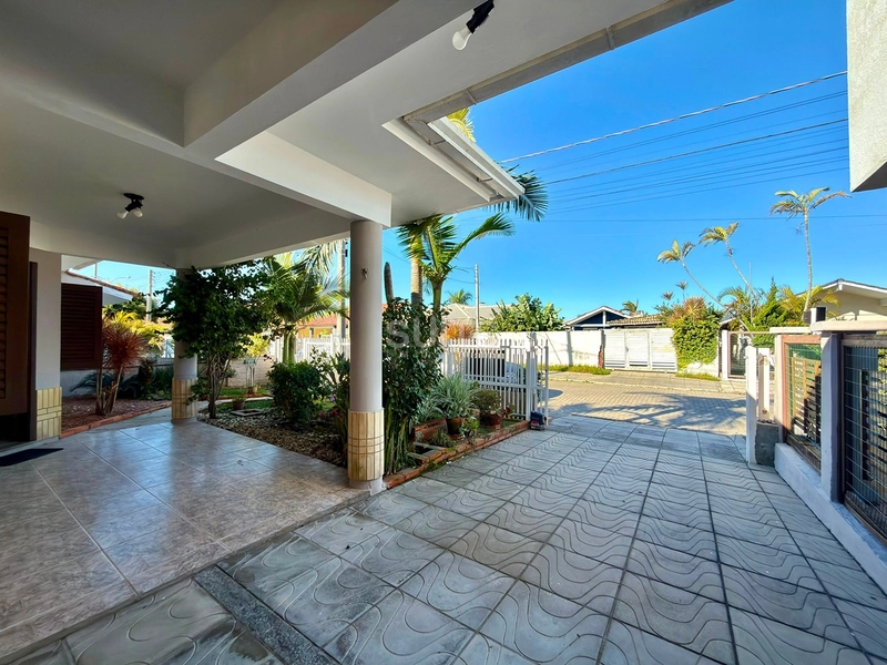 Excelente casa à venda no Centro : 4ª foto da galeria de imagens do imóvel