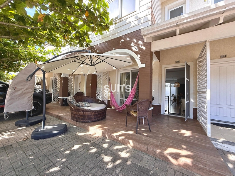 Excelente sobrado à venda no condomínio Pacific: 1ª foto da galeria de imagens do imóvel