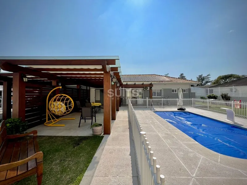 Incrível casa com 02 terrenos no centro de Xangri-Lá: 22ª foto da galeria de imagens do imóvel