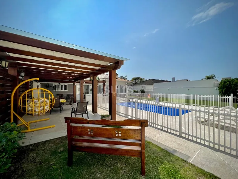 Incrível casa com 02 terrenos no centro de Xangri-Lá: 16ª foto da galeria de imagens do imóvel