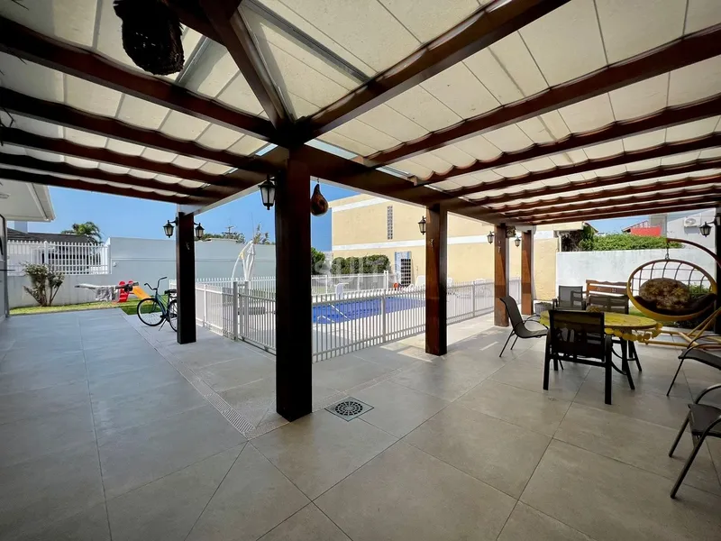 Incrível casa com 02 terrenos no centro de Xangri-Lá: 19ª foto da galeria de imagens do imóvel