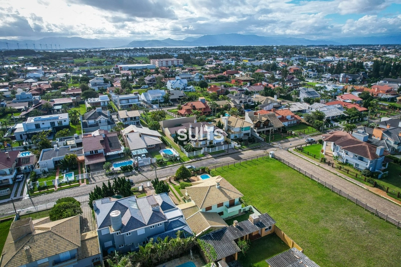 Excelente sobrado à 02 quadras do mar na praia de Atlântida: 46ª foto da galeria de imagens do imóvel
