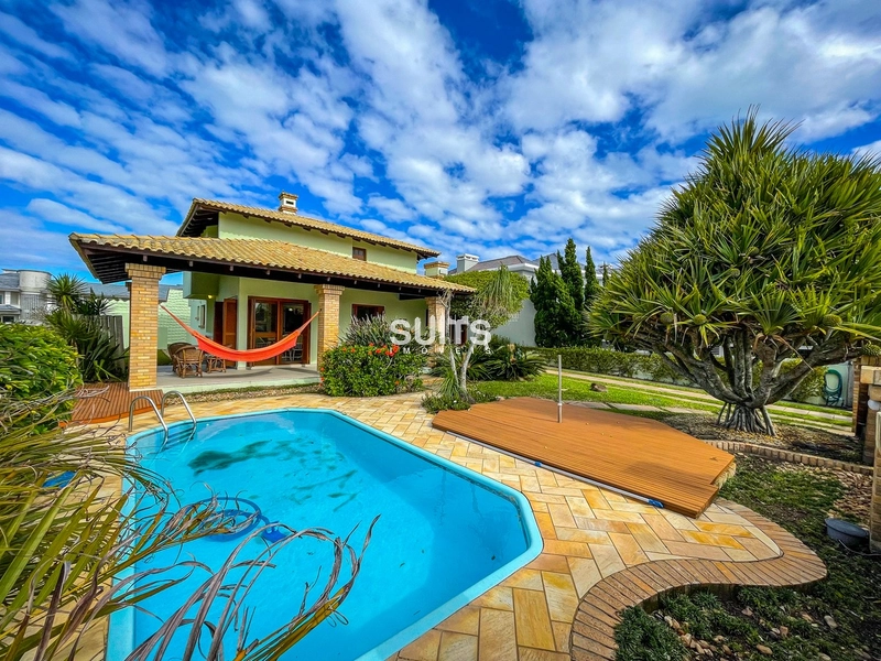 Excelente sobrado à 02 quadras do mar na praia de Atlântida: 47ª foto da galeria de imagens do imóvel