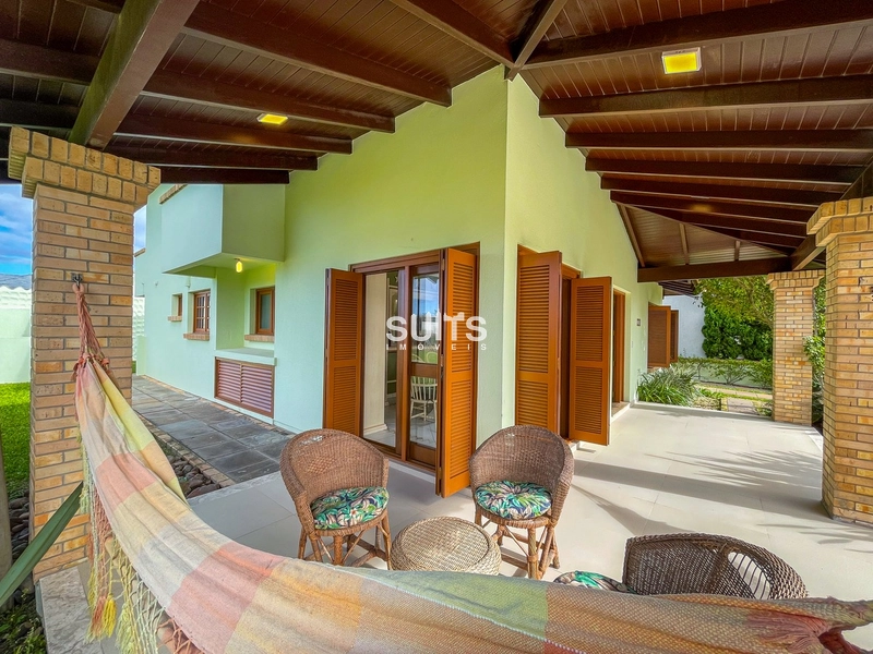 Excelente sobrado à 02 quadras do mar na praia de Atlântida: 6ª foto da galeria de imagens do imóvel