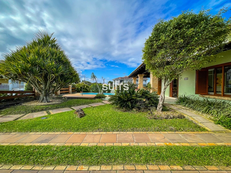 Excelente sobrado à 02 quadras do mar na praia de Atlântida: 3ª foto da galeria de imagens do imóvel