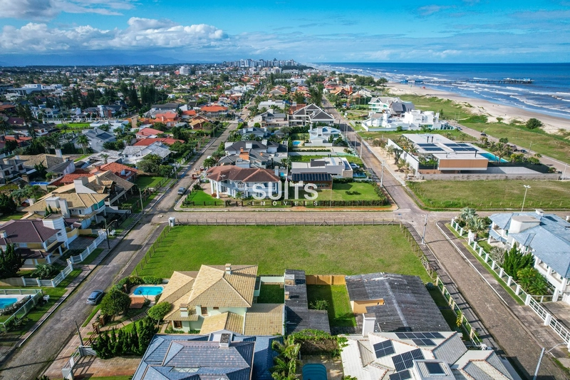 Excelente sobrado à 02 quadras do mar na praia de Atlântida: 45ª foto da galeria de imagens do imóvel