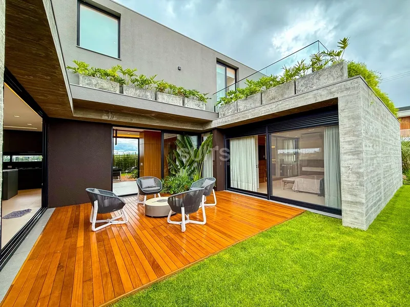 Excelente sobrado beira lago à venda no condomínio Amare Home Resort: 20ª foto da galeria de imagens do imóvel