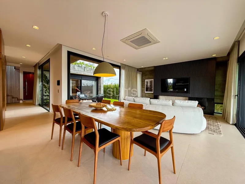 Excelente sobrado beira lago à venda no condomínio Amare Home Resort: 7ª foto da galeria de imagens do imóvel