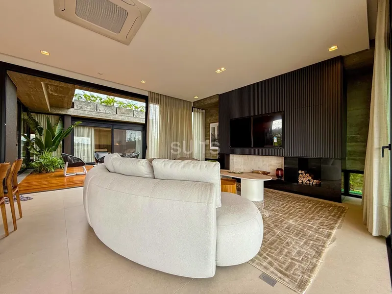 Excelente sobrado beira lago à venda no condomínio Amare Home Resort: 8ª foto da galeria de imagens do imóvel