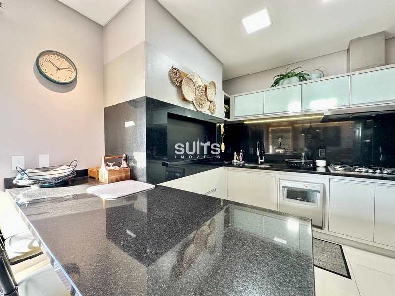 Excelente sobrado à venda no condomínio Las Palmas: 18ª foto da galeria de imagens do imóvel