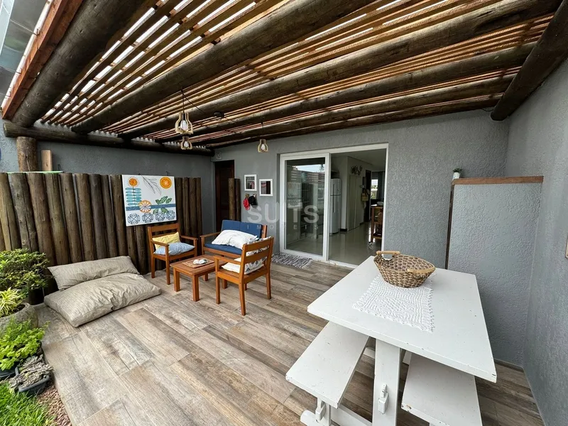 Excelente sobrado à 03 quadras do mar no Centro de Xangri-Lá: 3ª foto da galeria de imagens do imóvel