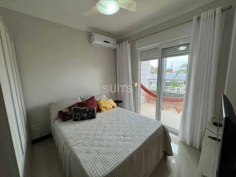 Excelente sobrado à 03 quadras do mar no Centro de Xangri-Lá: 14ª foto da galeria de imagens do imóvel