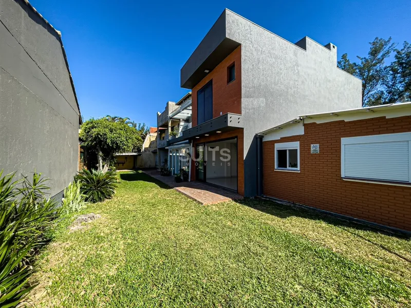 Excelente sobrado próximo ao mar: 2ª foto da galeria de imagens do imóvel