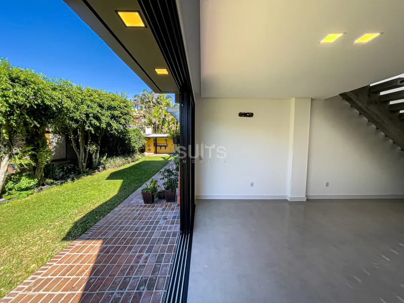 Excelente sobrado próximo ao mar: 4ª foto da galeria de imagens do imóvel